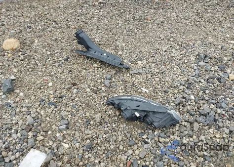 2009 Hyundai Azera Gls z USA, uszkodzony, nr VIN KMHFC46D19A363476